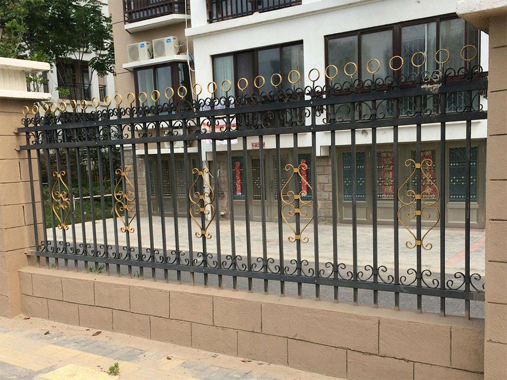 小區(qū)圍墻護(hù)欄